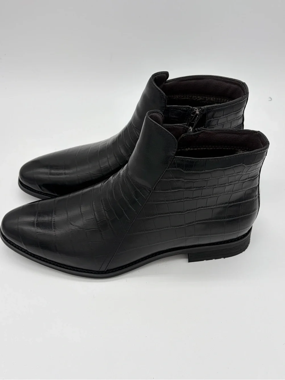 Men's Black Croc-Embossed Faux Leather Chukka Boots